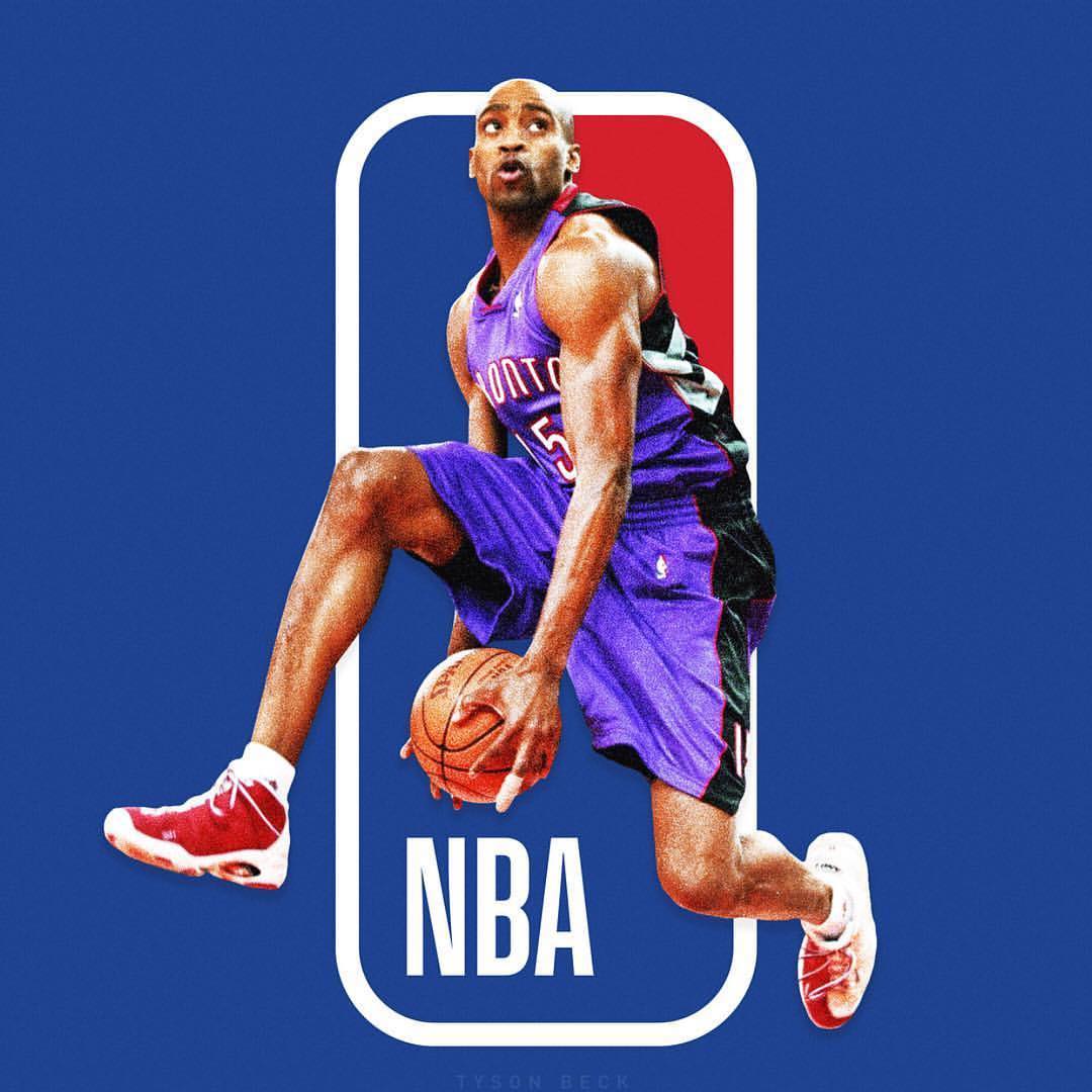 TA：因现代足球重视边路与攻防转换，菱形中场阵型已几乎绝迹（TA：现代足球强调边路与攻防转换，菱形中场几乎退出历史舞台）