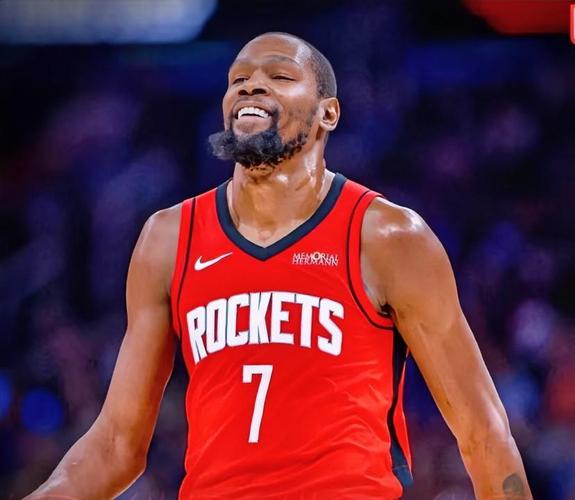 进攻球员如何判断最佳突破时机？（持球进攻者如何把握突破的黄金窗口？）