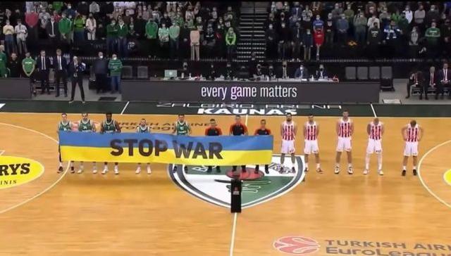 亚历山大：打破赛季73胜很有意义，希望去冲击33连胜纪录（亚历山大：超越73胜意义非凡，盼挑战33连胜纪录）