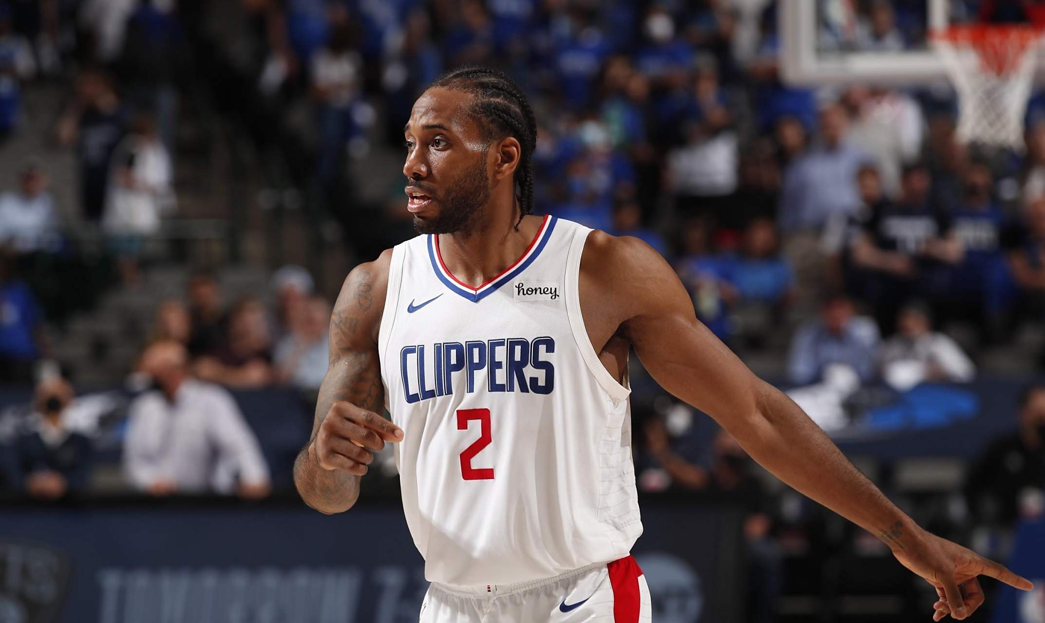 比塞克：不考虑转会问题；我必须持续出场才有机会踢世界杯（比塞克：暂不考虑转会，只有保持出场才能争世界杯名额）