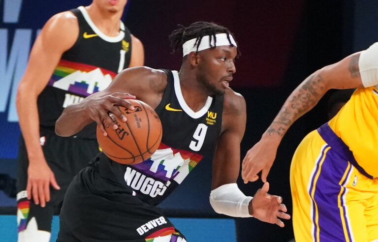 英媒：德利赫特的伤势并不严重，最快有望本周恢复训练（英媒：德利赫特伤情无大碍，最快本周即可恢复训练）