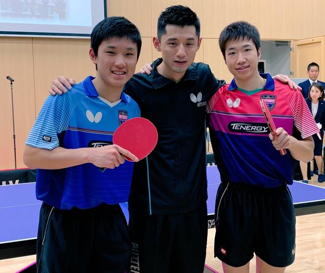 皮球平贴草 皮球平贴草